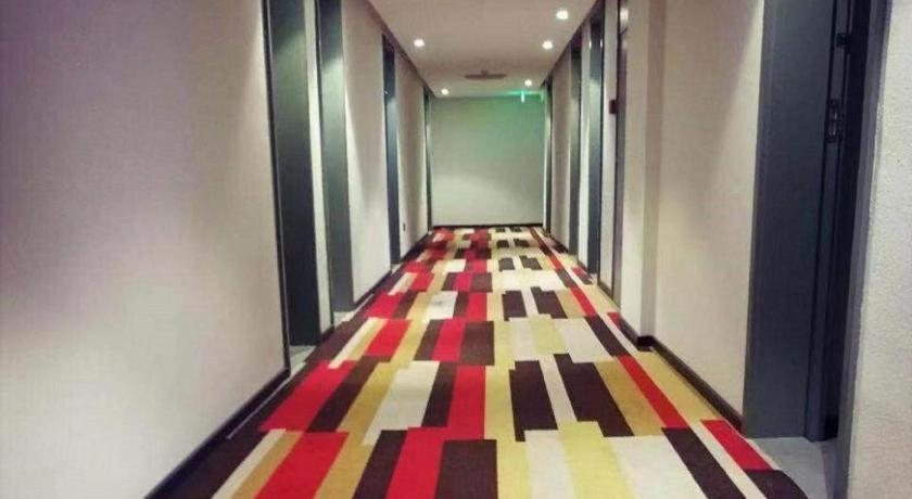 Ibis Shenyang North Station Hotell Eksteriør bilde