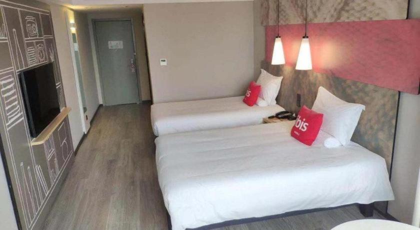 Ibis Shenyang North Station Hotell Eksteriør bilde